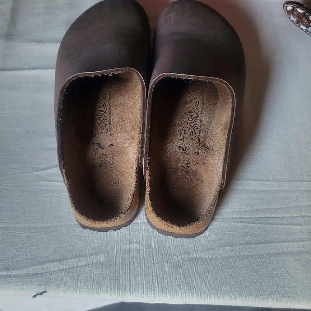 Burkies - Picture 4 of 6